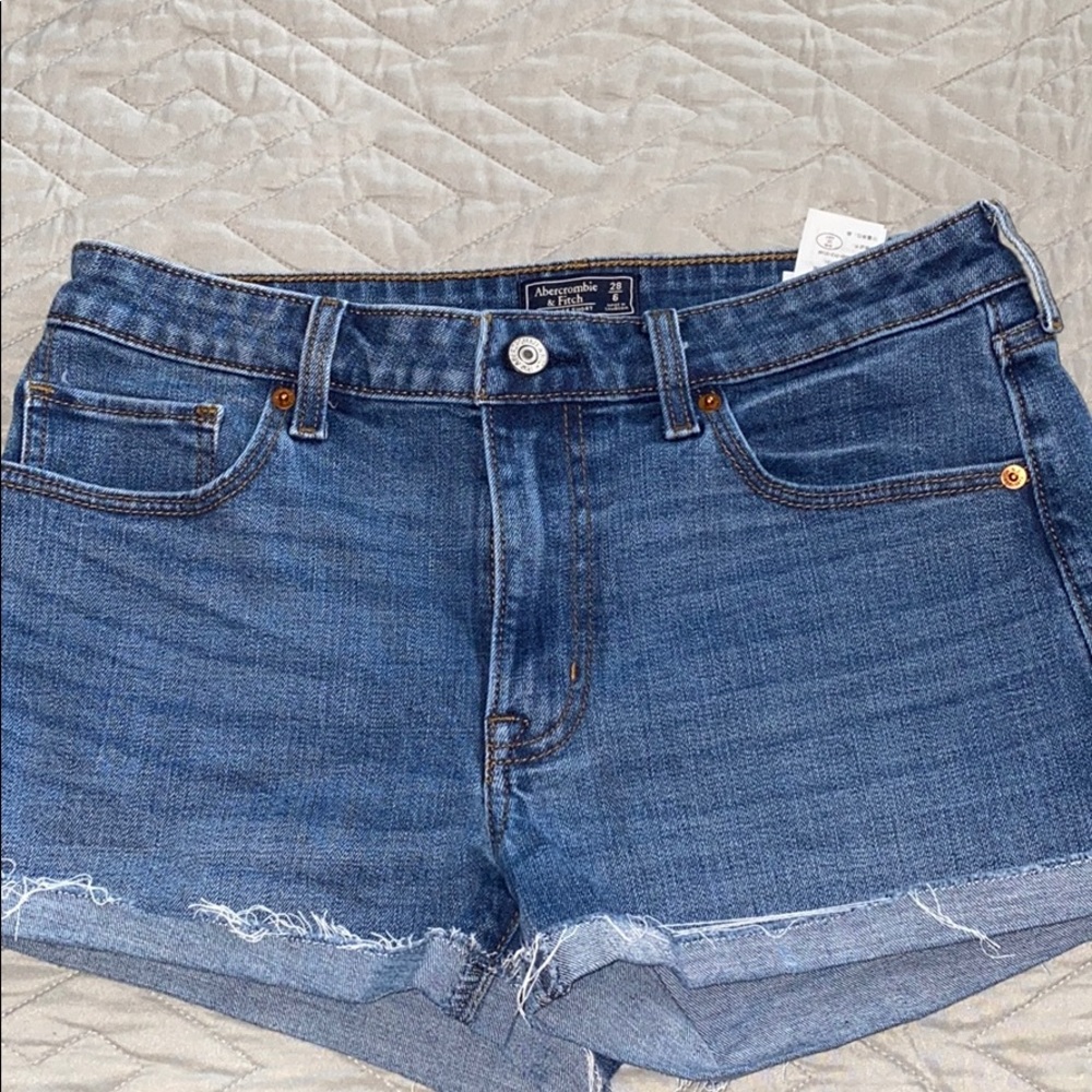Abercrombie denim short shorts